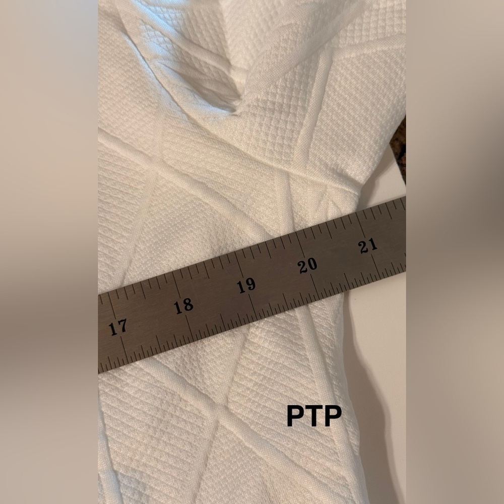 Women’s White Single Breasted Heathered Sweater Long Sleeves XL NWOT - Picture 14 of 15